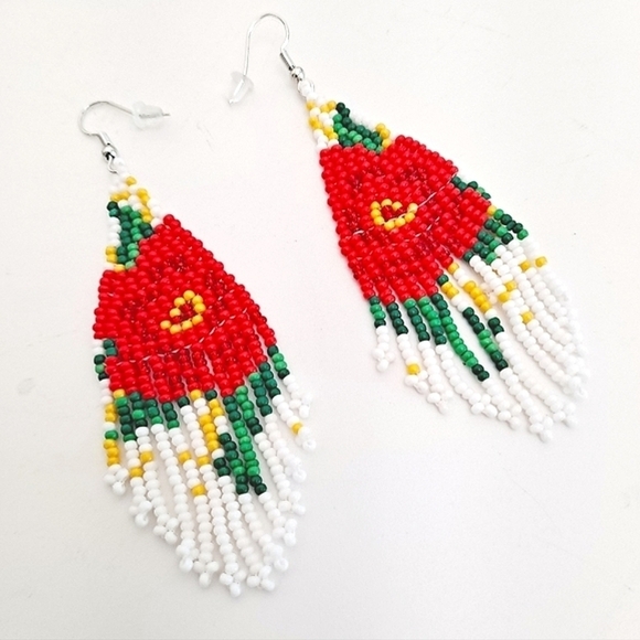 💖 2/$30 Seed Bead long tassel boho white red floral rose drop earrings Festival - Picture 10 of 17